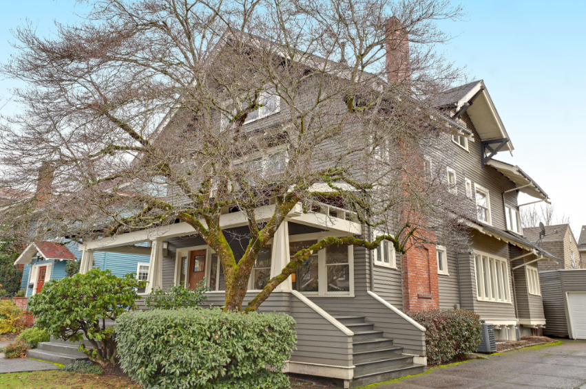 You are currently viewing 2208 NE 23RD AVE, PORTLAND, OR 97212